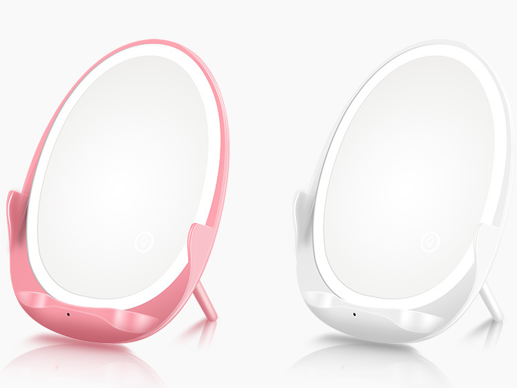 Portable Stand Mirror with Light and Wireless Charger Axl