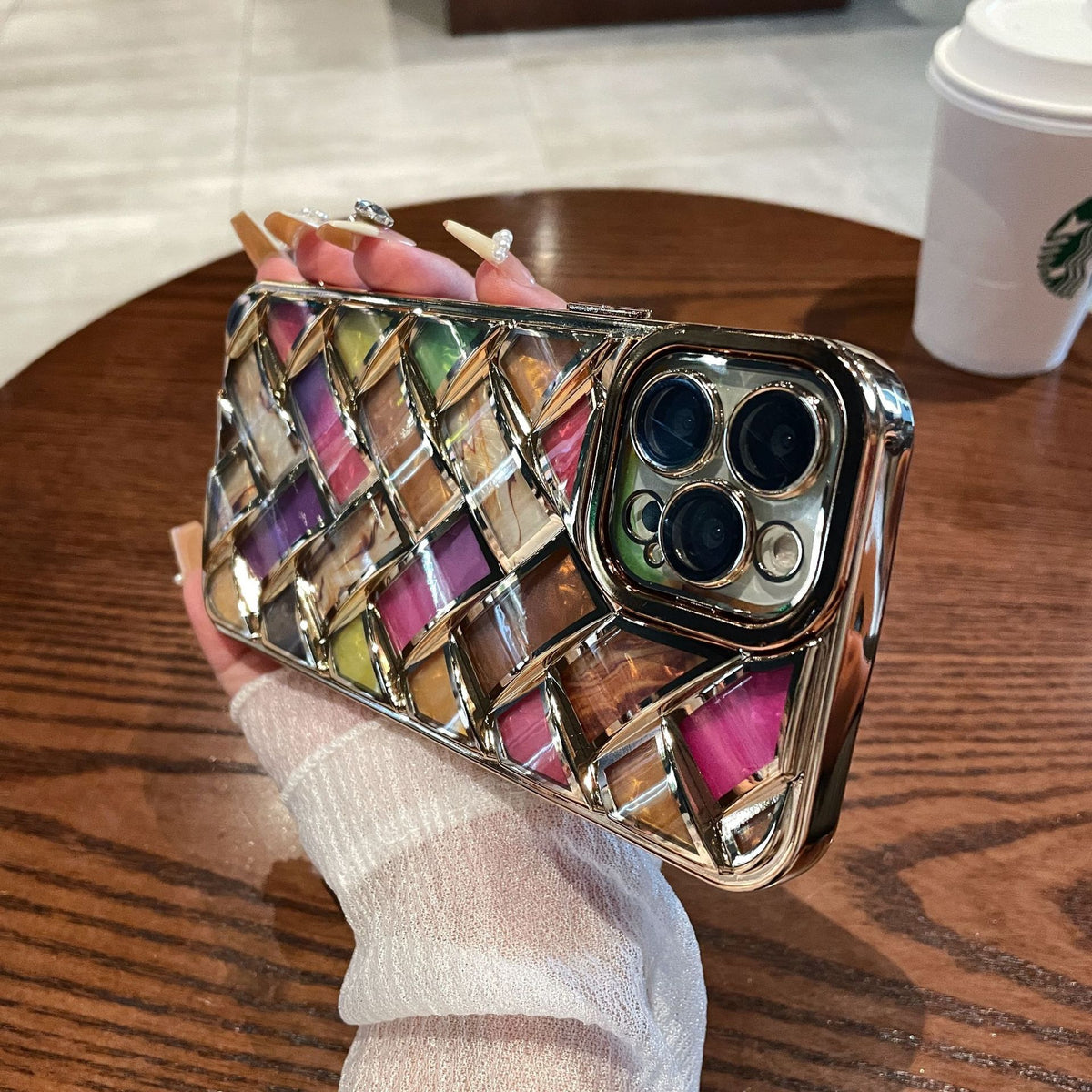 Electroplated Woven Phone Case with Color Shell Axl Gold / IPhone14