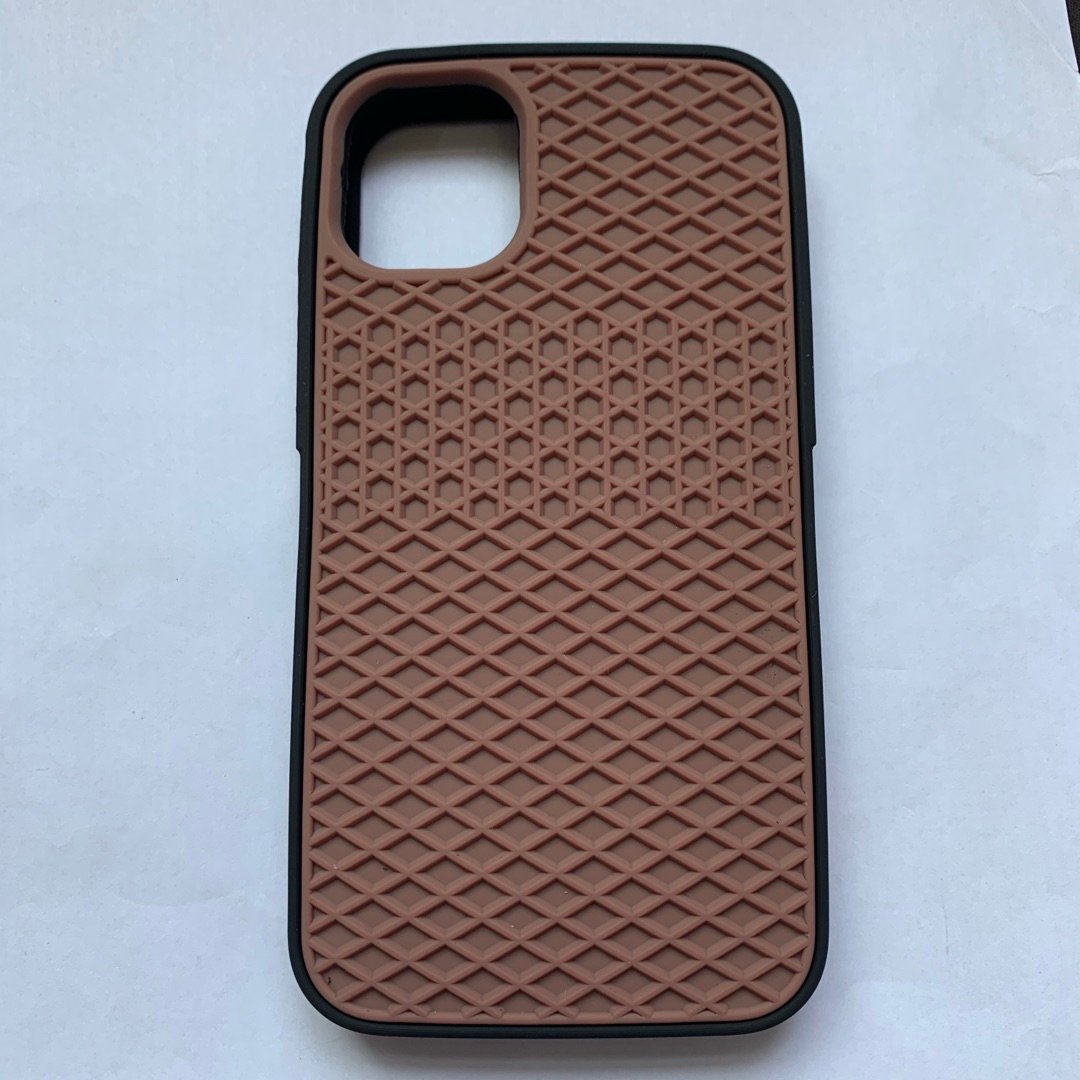 Waffle Sole Silicone iPhone Case – Grip, Style & Protection