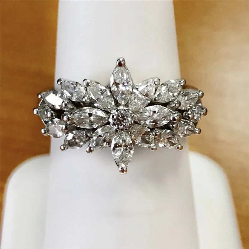 Huitan Flower Women's Ring – Cubic Zirconia Fashion Jewelry Fashion Ring Axl F1173 6