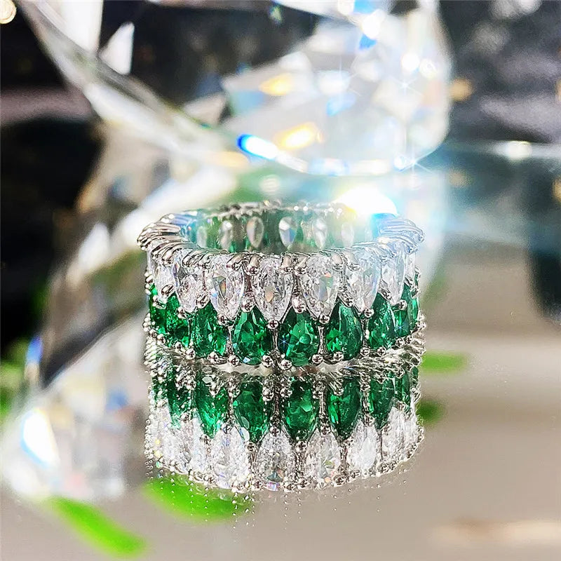 Huitan Eternity Ring Women – Colorful Cubic Zirconia Band Fashion Ring Axl