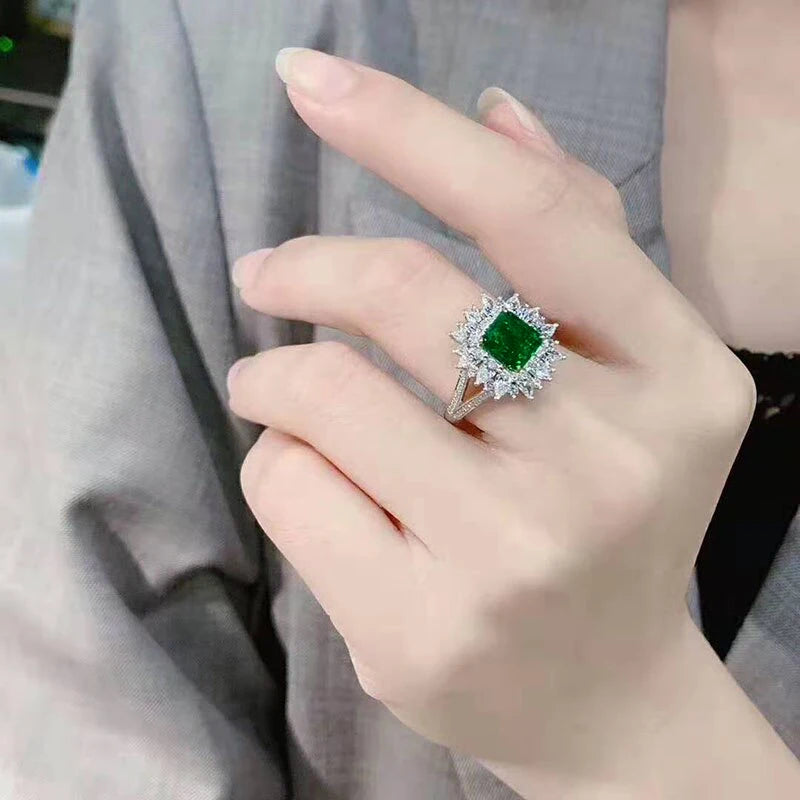 Huitan Green CZ Bridal Ring – Wedding Statement Jewelry CZ Statement Ring Axl