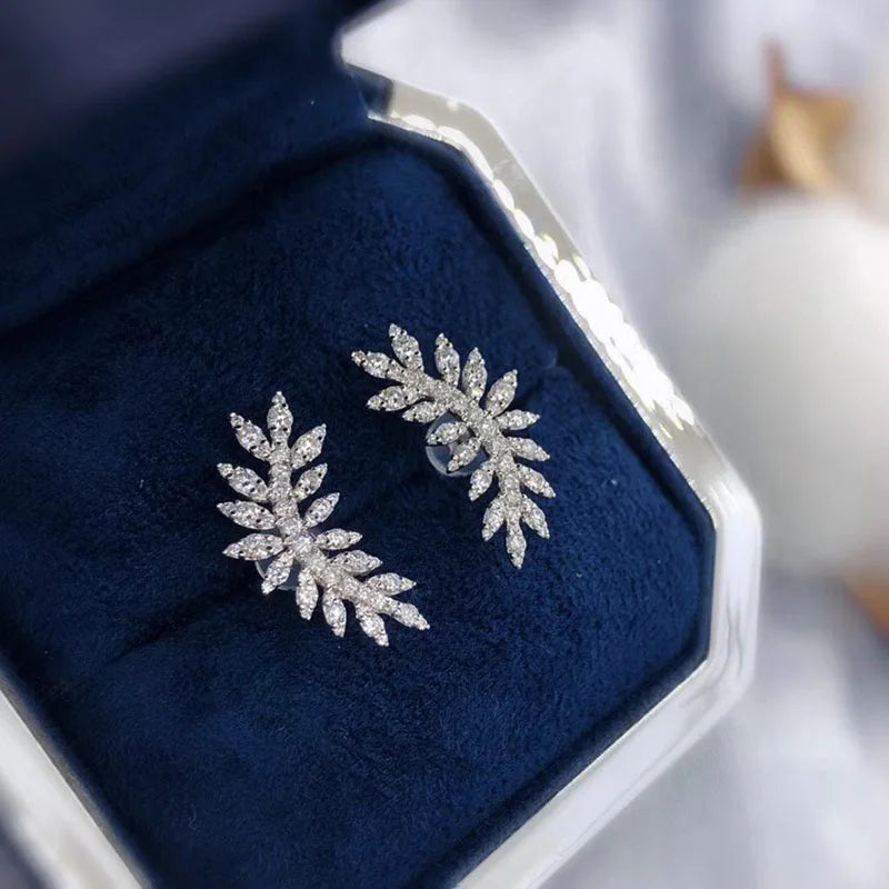 Huitan Silver Leaf CZ Stud Earrings – Women's Fashion Jewelry CZ Stud Earrings Axl