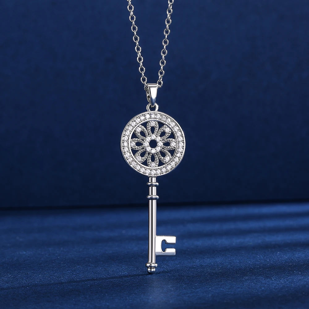 Huitan CZ Crystal Key Pendant Necklace – Silver & Rose Gold Pendant Necklace Axl XL138 45cm