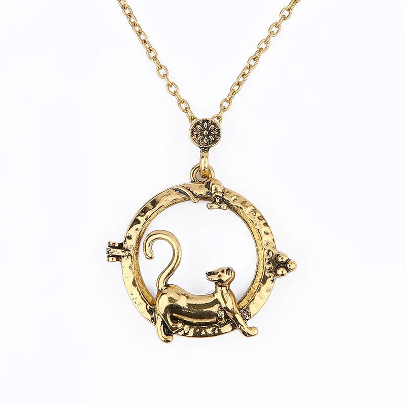 Vintage Magnifying Glass Necklace Pendant – 2.5X Metal Chain Magnifier Necklace Pendant Axl Orange