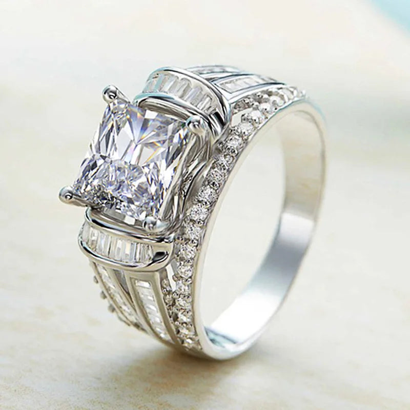 Huitan Princess Cut Cubic Zirconia Ring – Iced Out Women's Band CZ Fashion Ring Axl