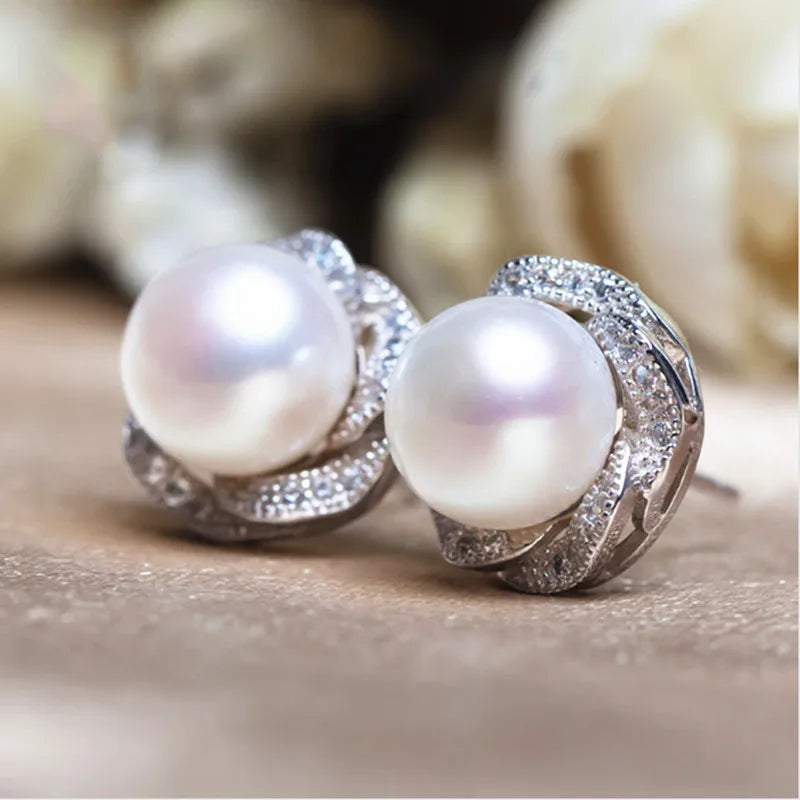Huitan Pearl & CZ Flower Stud Earrings – Women's Elegant Jewelry Pearl Stud Earrings Axl