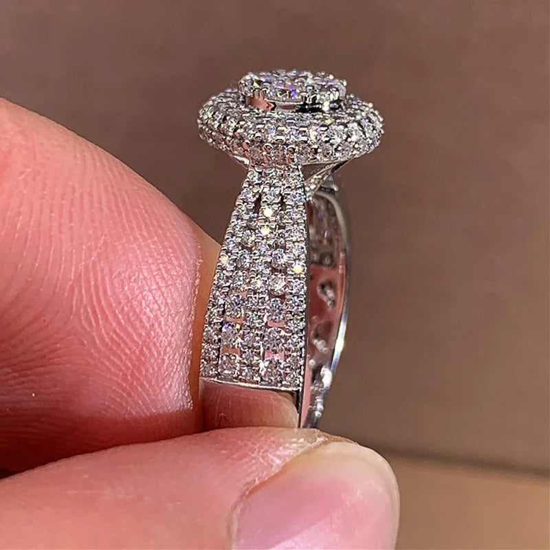Huitan Bow Ring Women – CZ Silver Wedding & Engagement Band Fashion Ring Axl