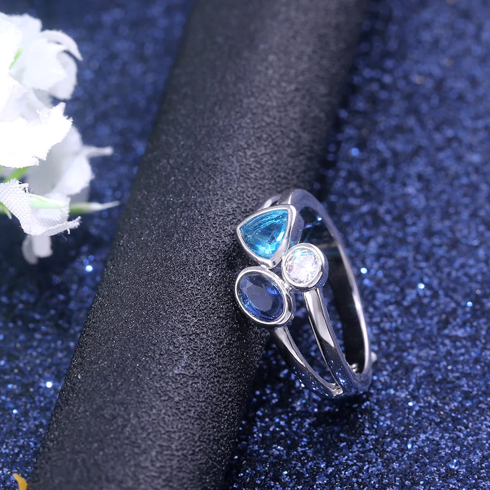 Huitan Triple Stone Women's Ring – Micro Pavé CZ Fashion Ring Fashion Ring Axl