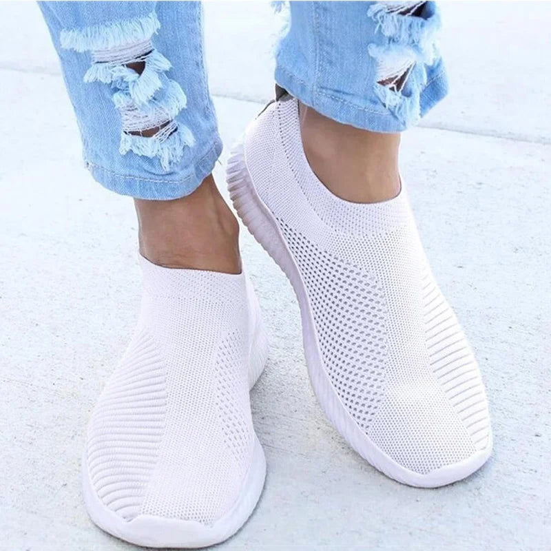 HAJINK Women's Slip-On White Canvas Sneakers | Flat Shoes Canvas Slip-On Sneakers Axl White 5 CN
