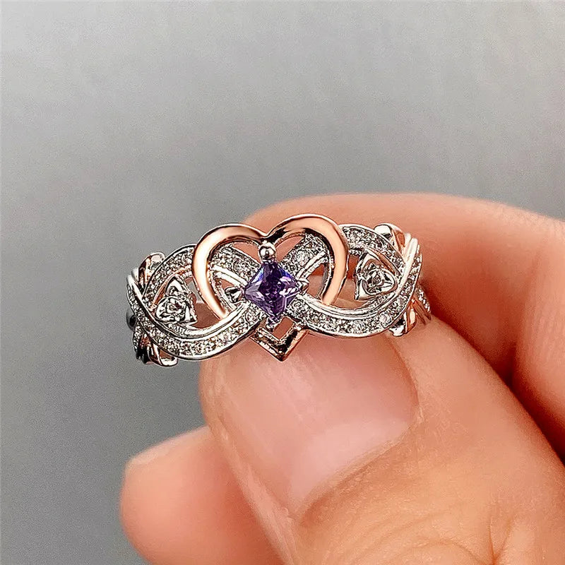 Huitan Women's Heart Ring – Rose Flower CZ Wedding Band Fashion Ring Axl