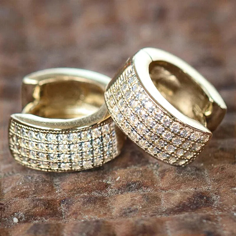 Huitan Unisex Round Hoop Earrings – White Cubic Zirconia Hoop Earrings Axl Gold-color WHITE