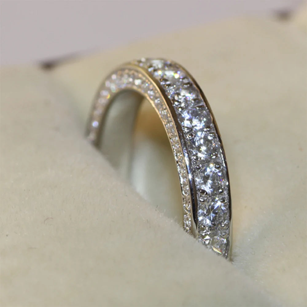 Huitan Women's Cubic Zirconia Wedding Ring – Classic CZ Band Fashion Ring Axl