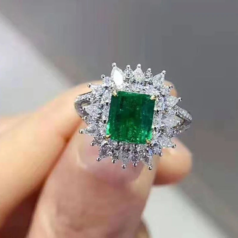 Huitan Green CZ Bridal Ring – Wedding Statement Jewelry CZ Statement Ring Axl
