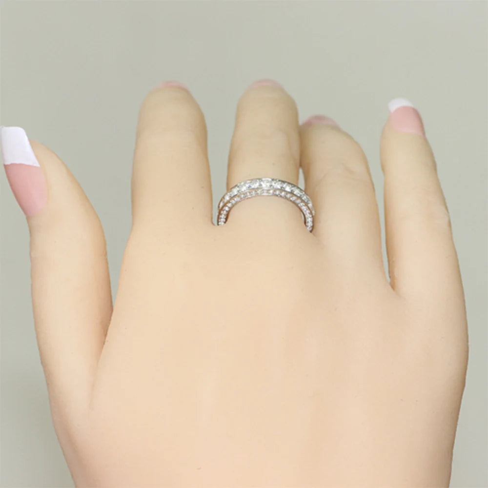 Huitan Women's Cubic Zirconia Wedding Ring – Classic CZ Band Fashion Ring Axl