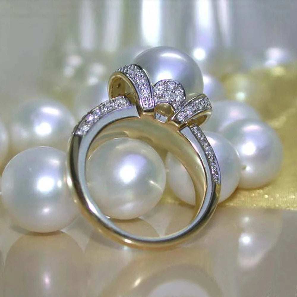 Huitan Big Imitation Pearl Ring – Women's Statement Jewelry Statement Ring Axl