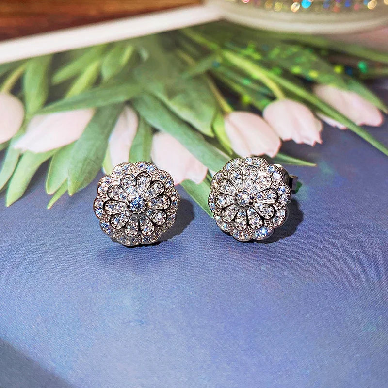 Huitan Flower Stud Earrings – Cubic Zirconia Women's Jewelry Stud Earrings Axl E1268