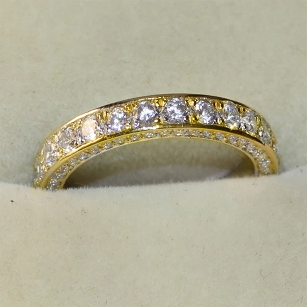 Huitan Women's Cubic Zirconia Wedding Ring – Classic CZ Band Fashion Ring Axl F1516 12