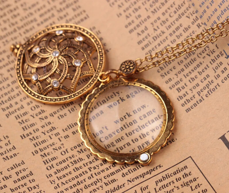 Vintage Magnifying Glass Necklace Pendant – 2.5X Metal Chain Magnifier Necklace Pendant Axl PURPLE