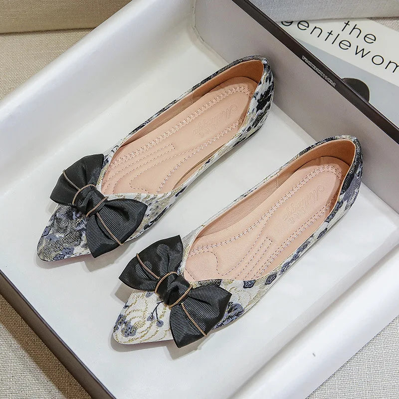 Women's Soft-Sole Pointed Toe Flat Slip-On Shoes | Elegant Women's Flat Shoes Axl black -3 34