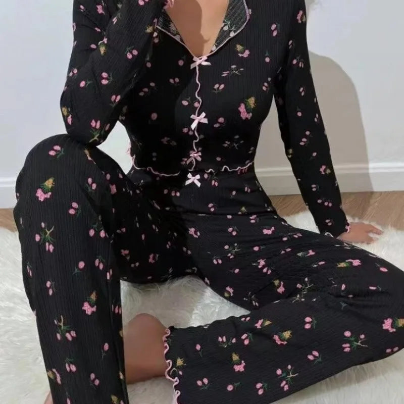 Women's Floral Pajama Set – Lettuce Trim Top & Ankle Pants Pajama Set Axl