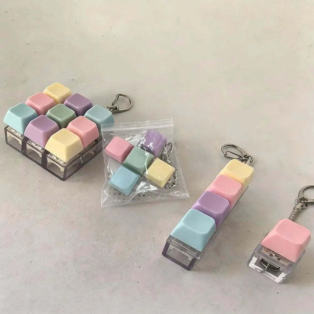 Mechanical Keyboard Fidget Clicker Keychain | 1/4/5/9 Button Fidget Clicker Keychain Axl