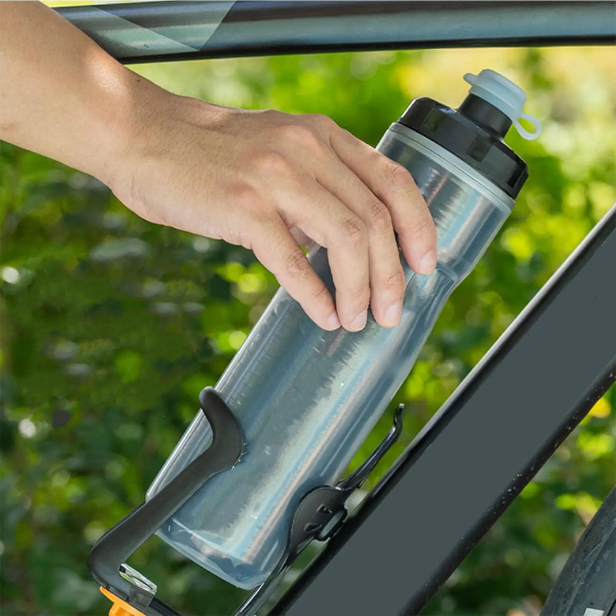 Adjustable Bike Water Bottle Cage – Road & Mountain Bicycle Bicycle Bottle Cage Axl