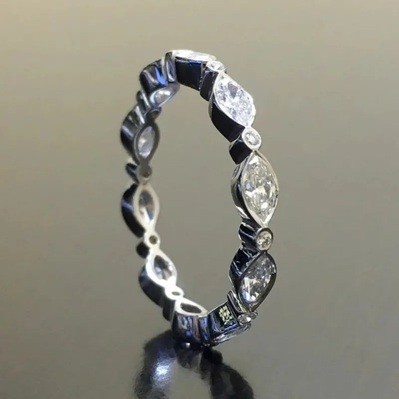 Huitan Marquise Cubic Zirconia Ring – Women's Fashion Jewelry Fashion Ring Axl