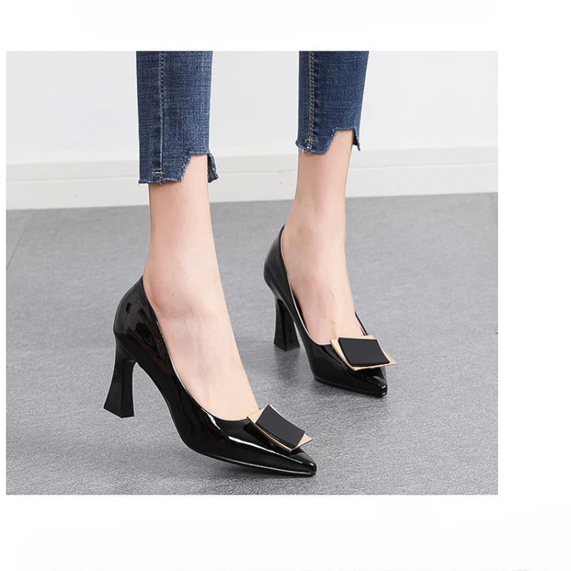 YBQJOO Women's Chunky Heel Pointed Toe Pumps | Ankle Buckle Chunky Heel Pumps Axl black 35