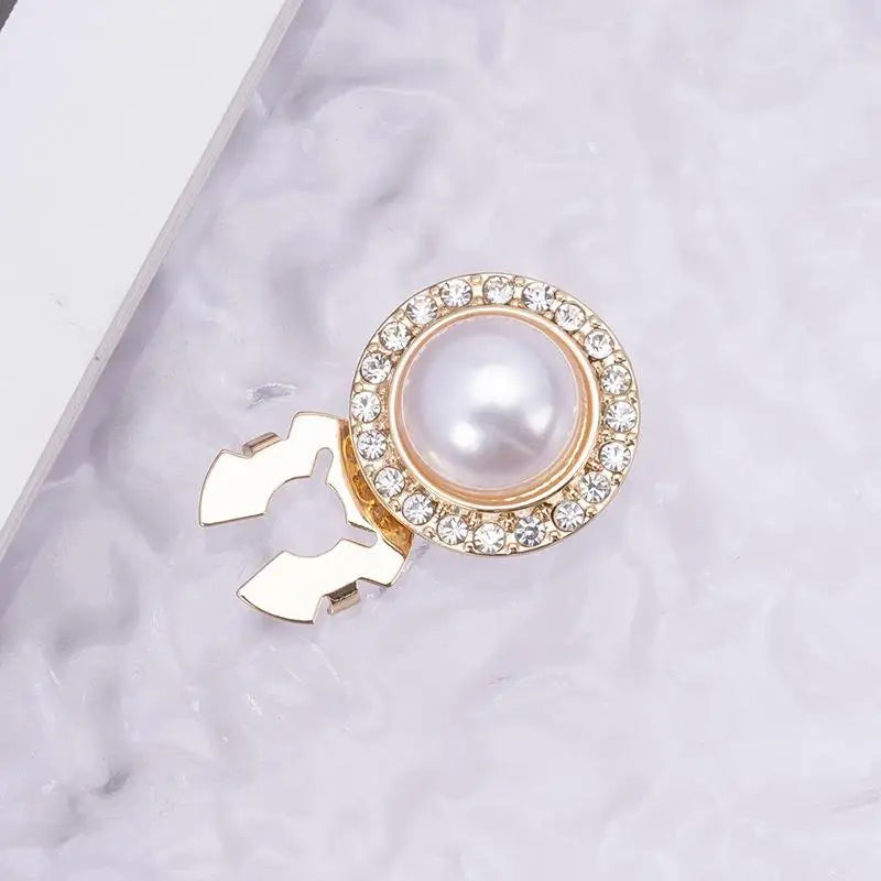 Crystal Pearl Clip-On Button Covers – DIY Decorative Buttons Decorative Button Covers Axl D