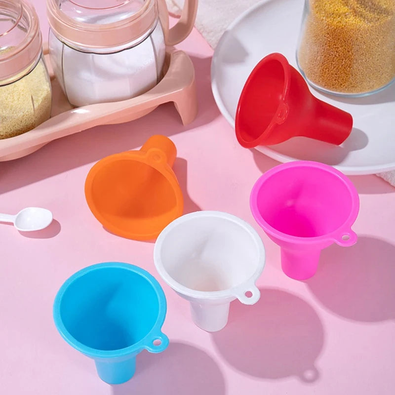 8cm Wide-Mouth Food Grade Silicone Kitchen Funnel Kitchen Funnel Axl