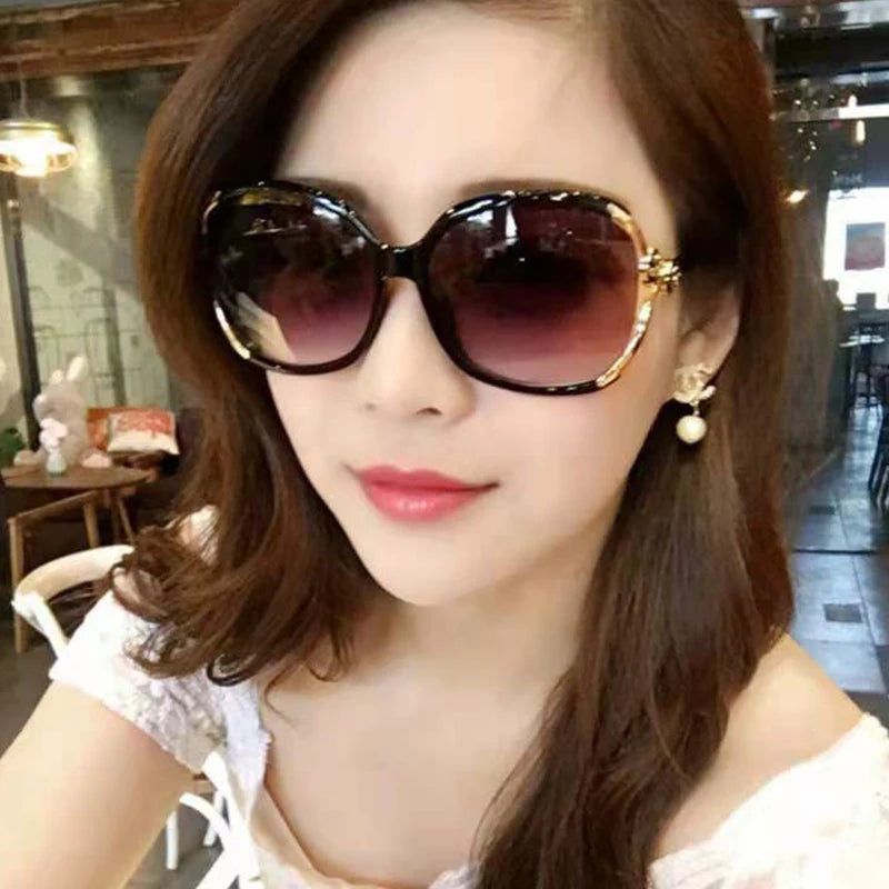 Women's Large Frame Camellia Fashion Sunglasses | Anti-Glare Fashion Sunglasses Axl