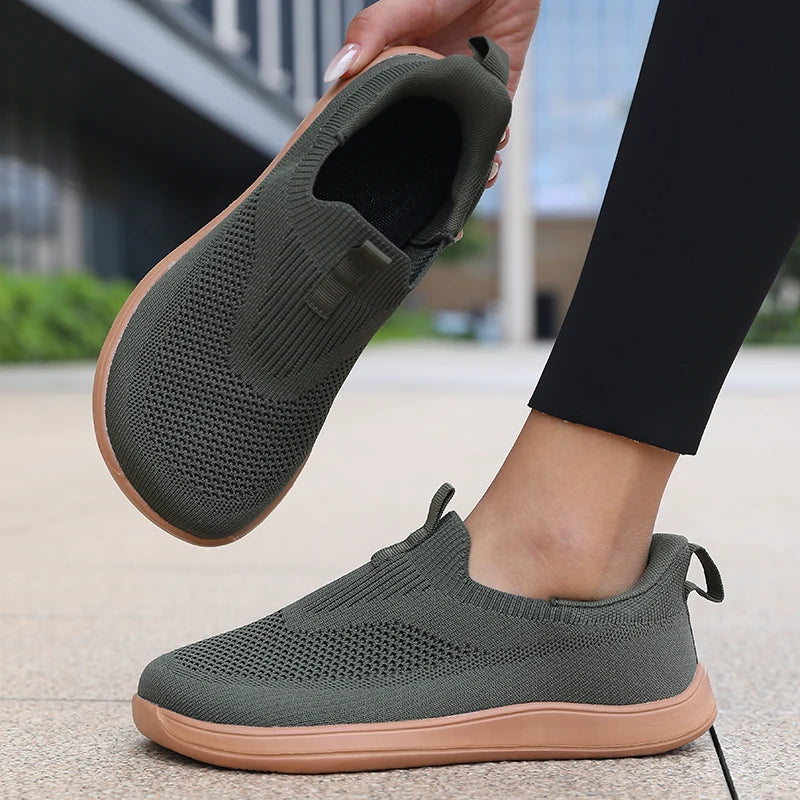 ZULIWAGN Breathable Mesh Slip-On Sneakers – Lightweight Men's Shoes Mesh Slip-On Sneakers Axl army green 37