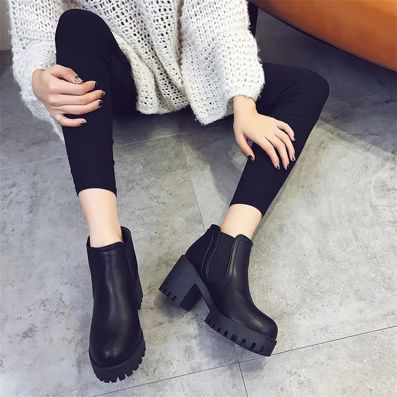 Women's Round Toe Ankle Boots – Thick Sole Square Heel Women's Ankle Boots Axl