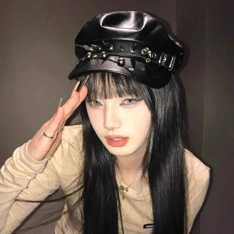 Vintage Rivet Beret – Y2K Gothic Faux Leather Flat Cap Women Faux Leather Beret Axl