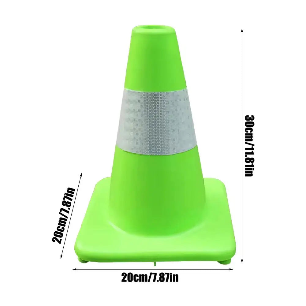 Dog Pee Post – Potty Training Aid for All Dog Breeds Dog Training Stake Axl Green