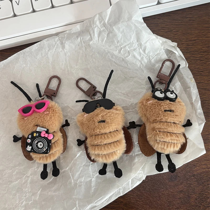 Cockroach Plush Keychain – Cute Stuffed Animal Bag Pendant Plush Keychain Axl
