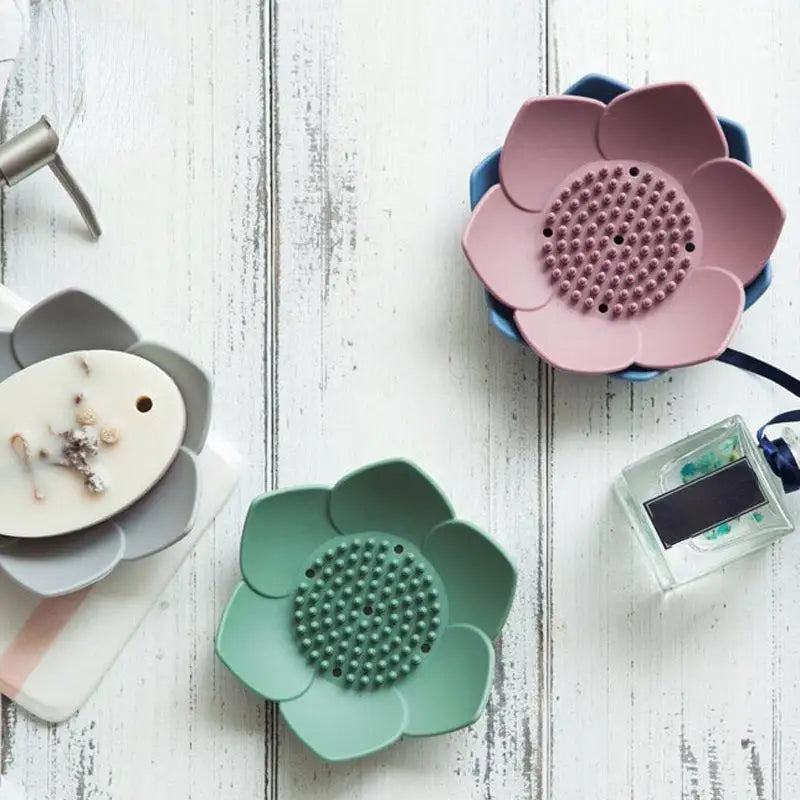 Silicone Lotus Soap Dish – Non-Slip, Easy-Clean Soap Tray Soap Dish Axl