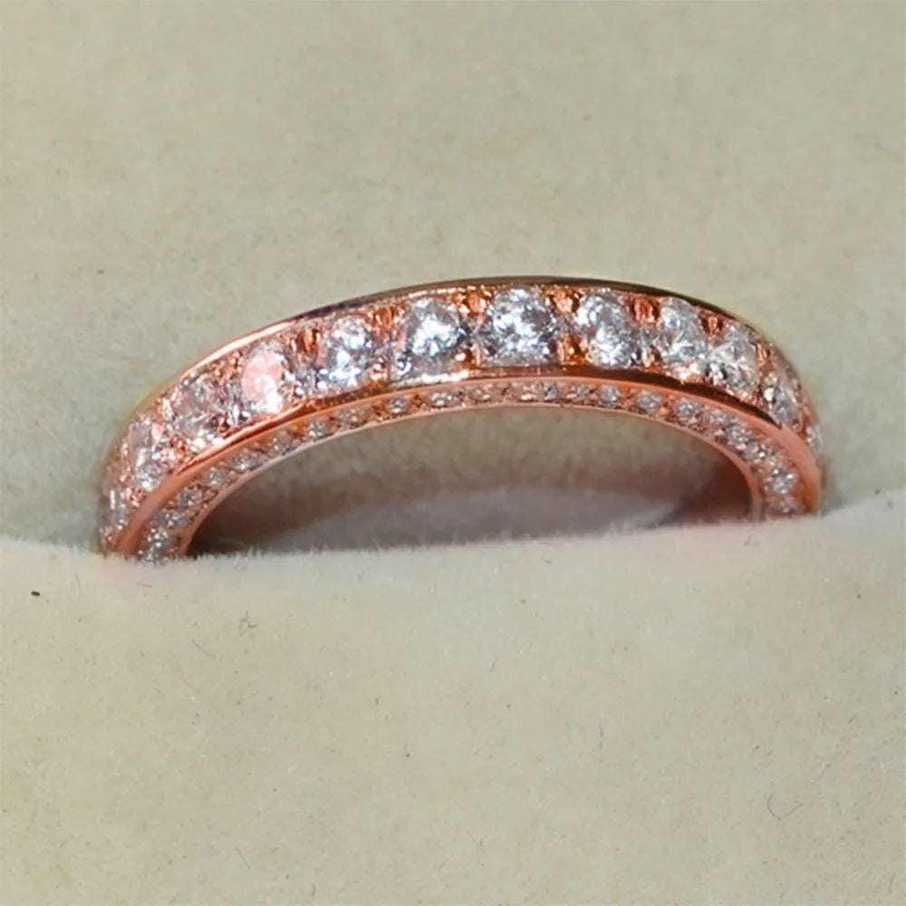 Huitan Women's Cubic Zirconia Wedding Ring – Classic CZ Band Fashion Ring Axl Q247 5
