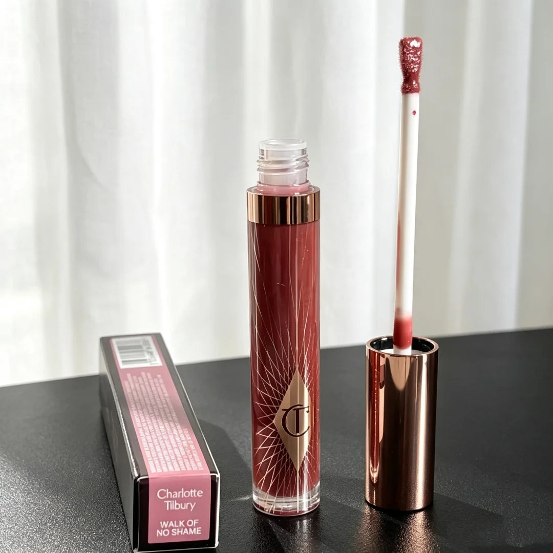 Charlotte Tilbury Makeup Set – Lip Gloss, Eyeshadow & Powder Makeup Set Axl Walk of No Shame