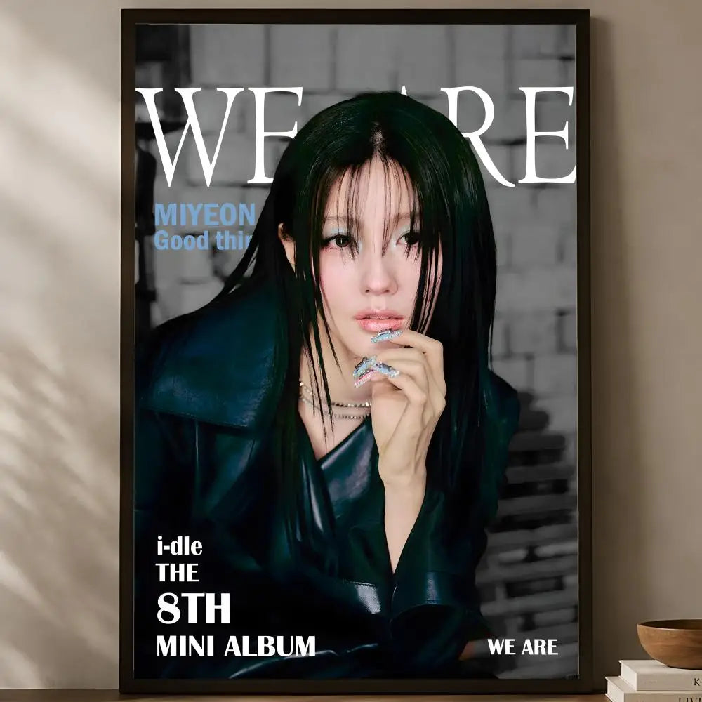 ((G)I-DLE Self-Stick HD Waterproof Wall Poster – K-Pop Decor Wall Art Poster Axl White12 40X50cmNoframe