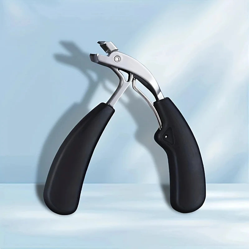 PLYS Curved Nail Clippers – Wide Opening Thick Nail Trimmer Nail Clippers Axl Silver