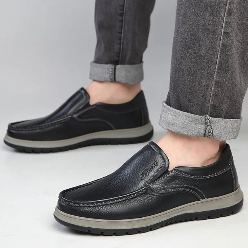 YBQJOO Men's Slip-On Casual Flat Shoes – Versatile Loafers Men's Slip-On Shoes Axl black 42