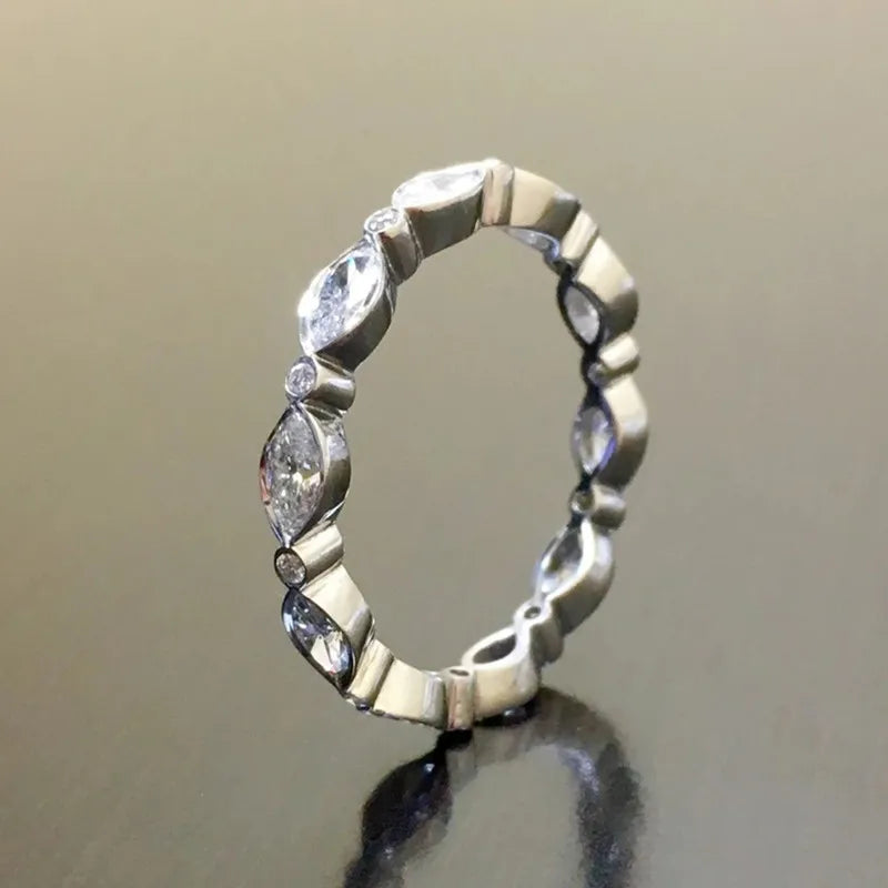 Huitan Marquise Cubic Zirconia Ring – Women's Fashion Jewelry Fashion Ring Axl