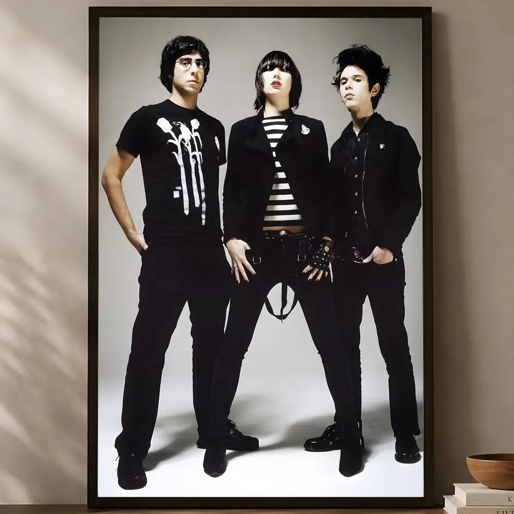 Yeah Yeah Yeahs Poster – Self-Stick HD Waterproof Wall Art Music Wall Poster Axl White20 15X20cmNoframe