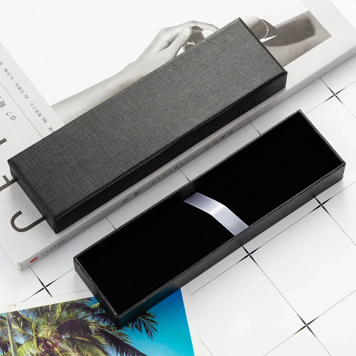 Empty Pen Gift Box – Paper Display Case for Pens & Jewelry Pen Gift Box Axl Black
