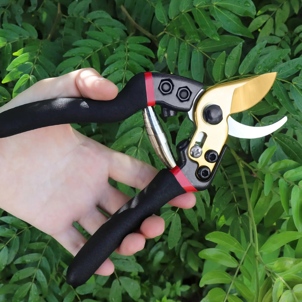PLYS 7.7" Titanium Bypass Pruning Shears | SK-5 Steel Pruners Bypass Pruning Shears Axl black