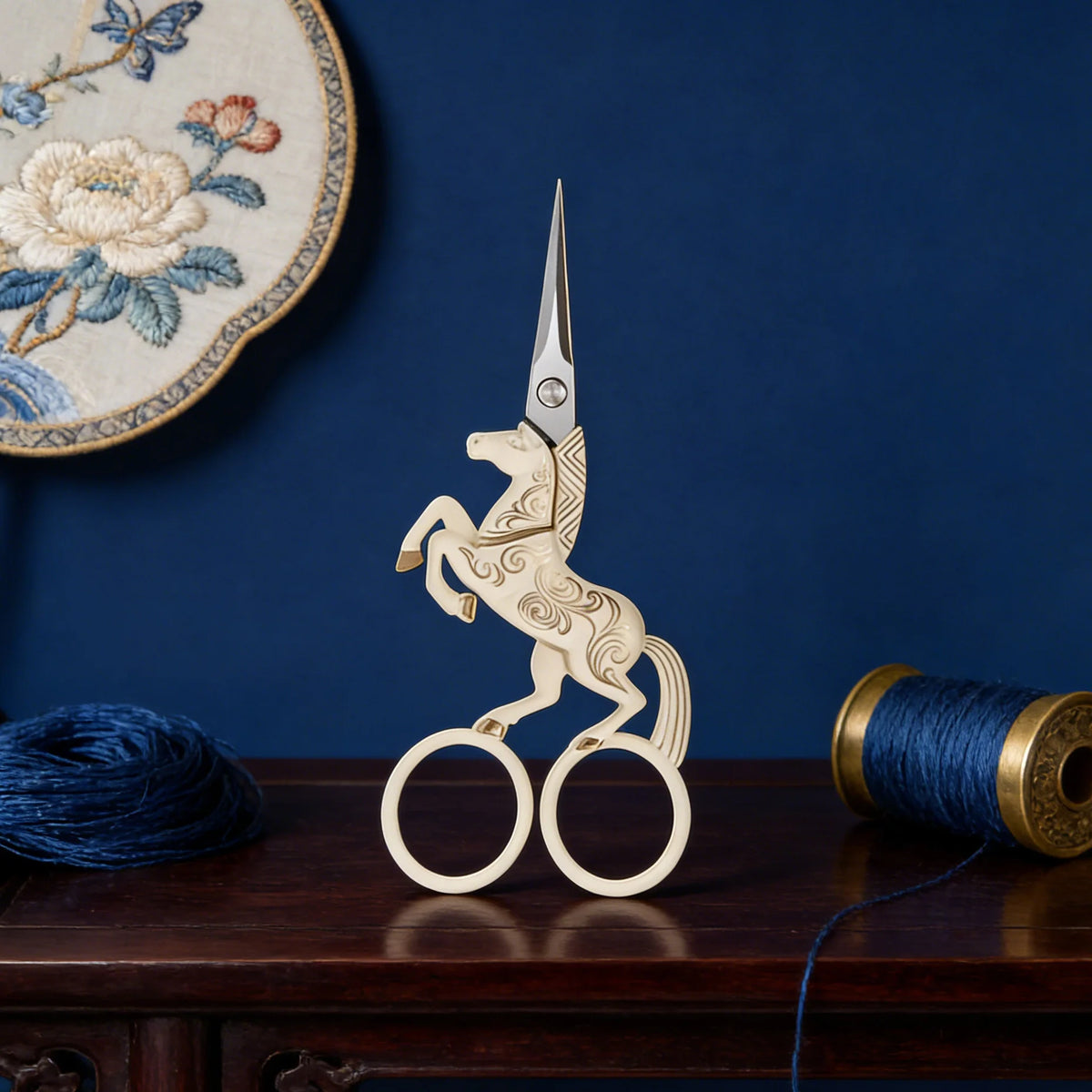 Equine Shape Craft Scissors – Vintage Horse Sewing Scissors Craft Scissors Axl Scissors-White