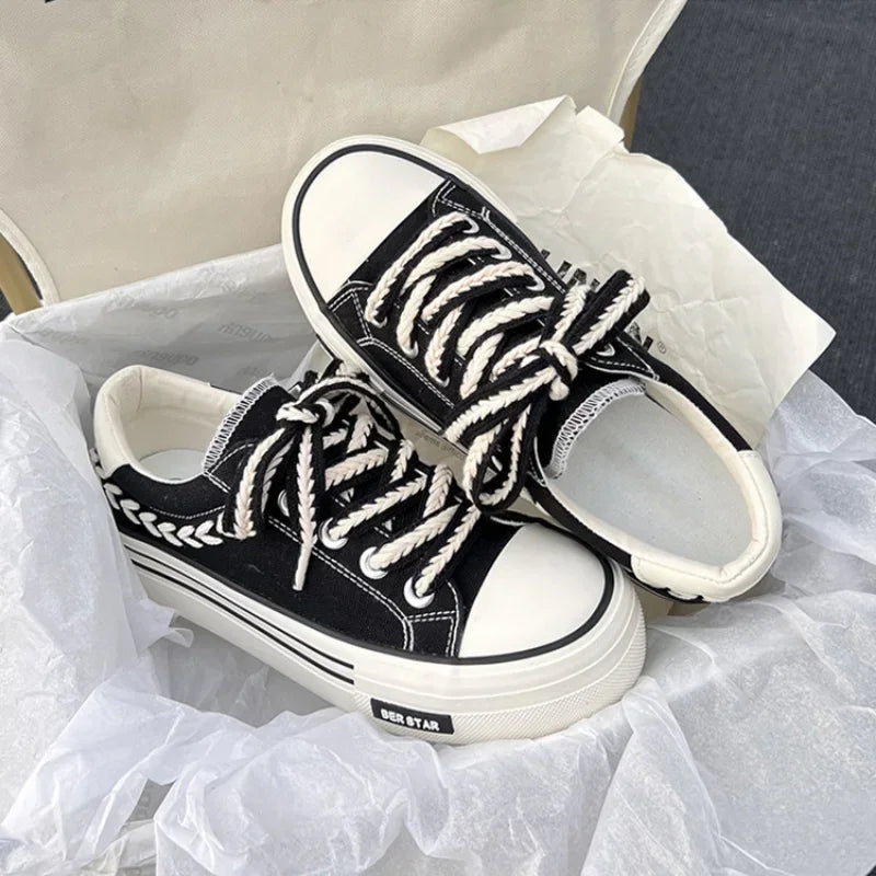 Women's Platform Canvas Chunky Sneakers | Height Boosting Platform Canvas Sneakers Axl black 36