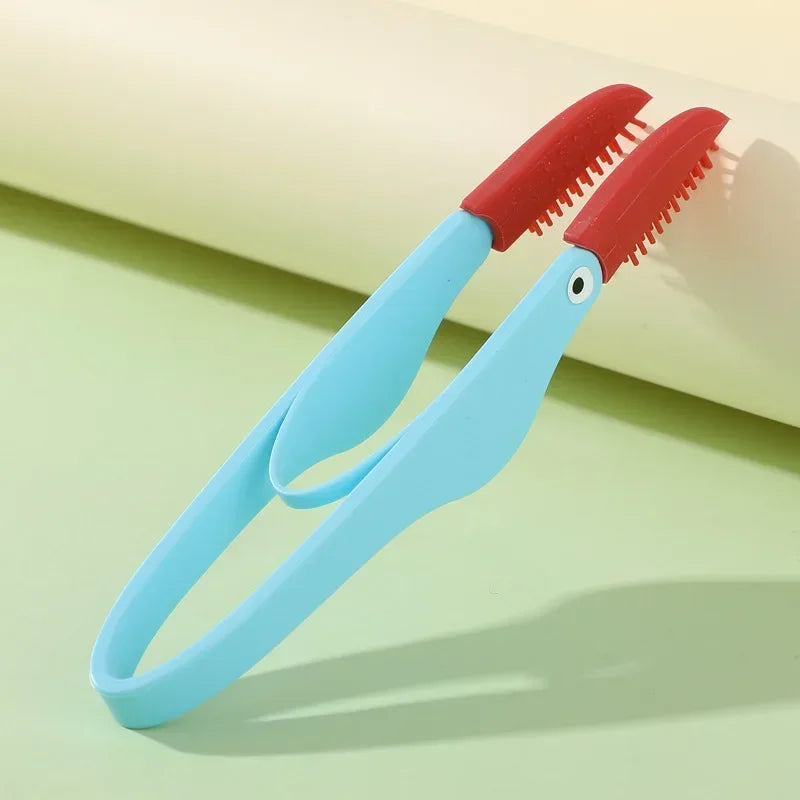 Silicone Pet Eye Cleaning Brush & Tear Mark Comb for Cats & Dogs Pet Grooming Brush Axl Blue